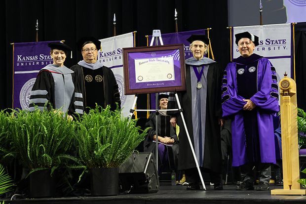 KSU presented Temple Grandin, PhD, with an honorary DVM degree