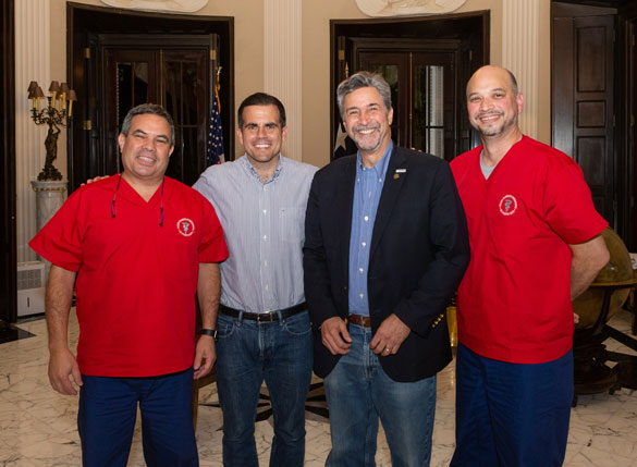 Representatives of AVMA, Puerto Rico VMA and PR governor